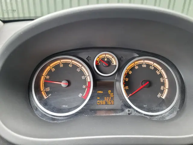 Opel Corsa 1.2 Rhythm NAVI 1e Eigenaar 2013 Benzine 12