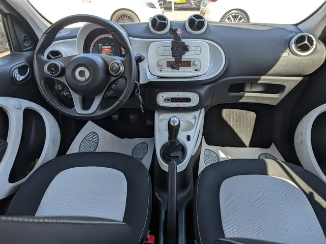 Smart Forfour 1.0 Prime / Goed onderhouden 2017 Benzine 4
