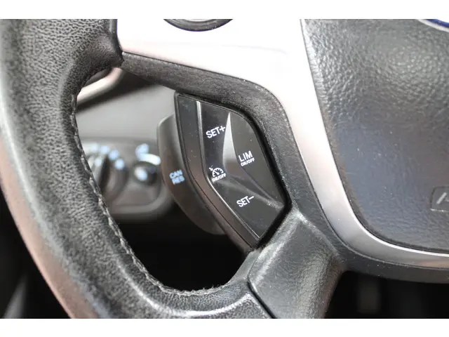 Ford Kuga 1.6 Titanium 2013 Benzine 20