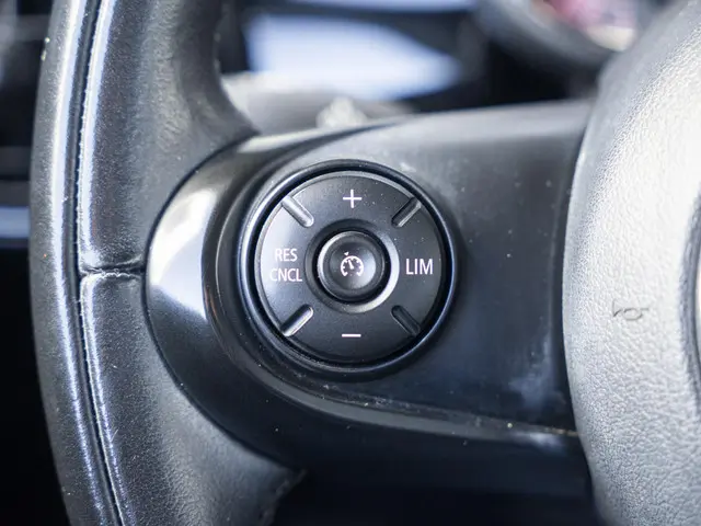 MINI 5-Deurs Cooper Aut. 2020 Benzine 17