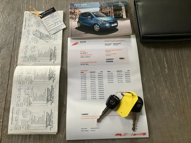 Opel Agila 1.0 Edition Airco 99000 Km N.a.p 2012 Benzine 4