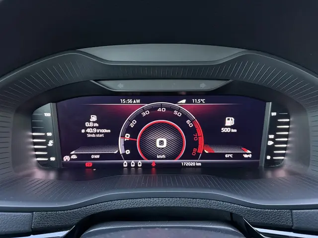 Škoda Karoq 1.5 TSI ACT Sportline Business 2021 Benzine 11