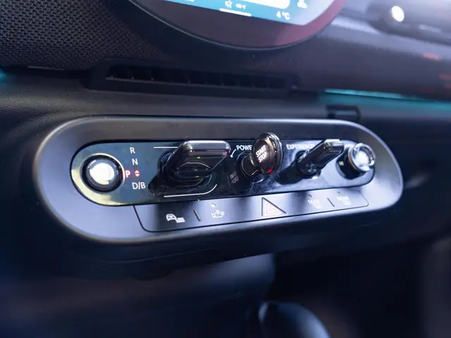 MINI Aceman SE 2025 Elektrisch 25