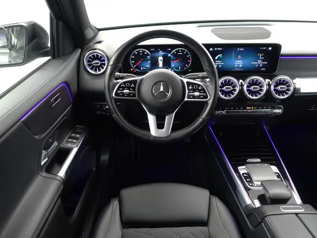 Mercedes-Benz GLB 200 Premium AMG Aut- 2020 Benzine 6