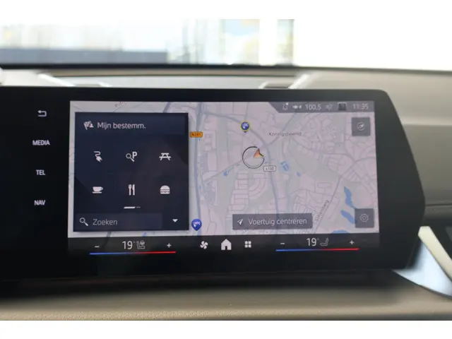 BMW iX1 xDrive30 2025 Elektrisch 19