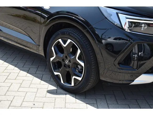 Opel Grandland 1.2 Turbo Ultimate 2024 Benzine 11