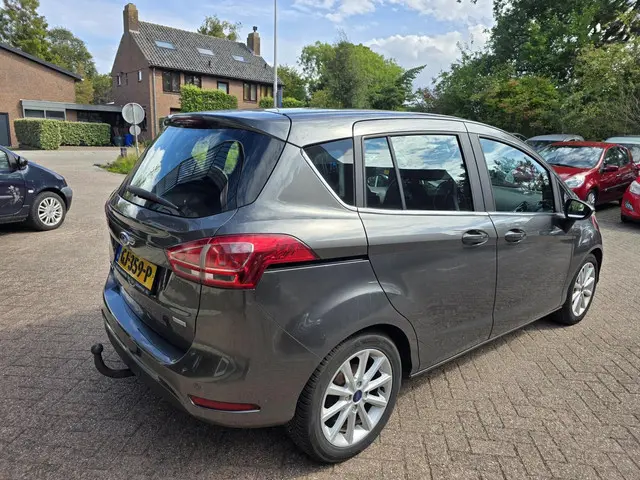 Ford B-MAX 1.0 EcoBoost Titanium 2015 Benzine 6