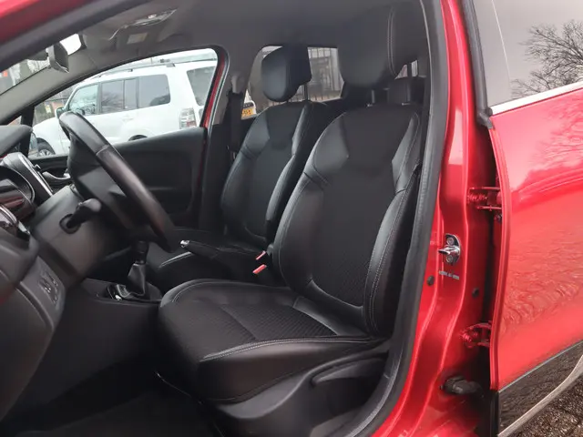 Renault Clio Estate 0.9 TCe Intens 2018 Benzine 17