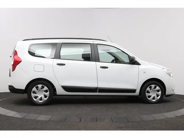 Dacia Lodgy 1.3 TCe Essential 7p. 2022 Benzine 6