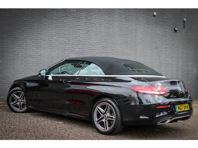 Mercedes-Benz C-Klasse Cabrio 180 AMG Line 2023 Benzine 5