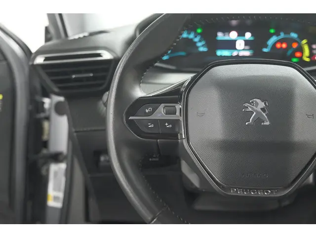 Peugeot e-2008 EV Allure 50 kWh 2021 Elektrisch 32