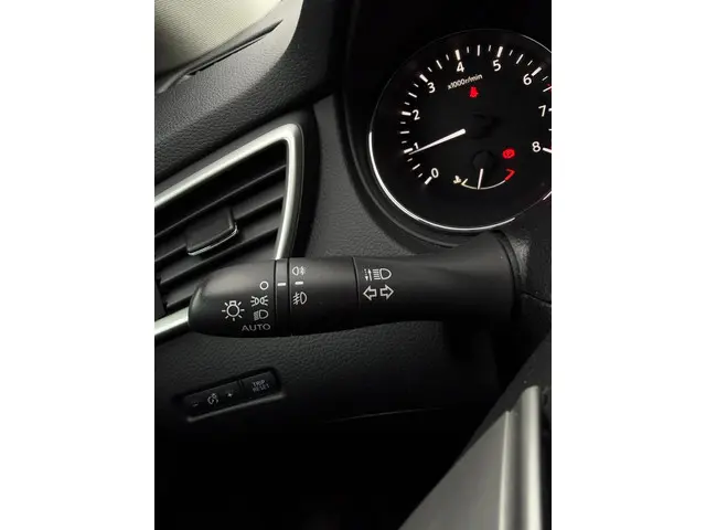 Nissan QASHQAI 1.2 Premier Edition 2014 Benzine 20