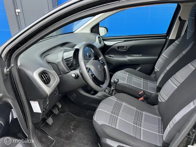 Peugeot 108 1.0 e-VTi Active TOP! 2018 Benzine 11