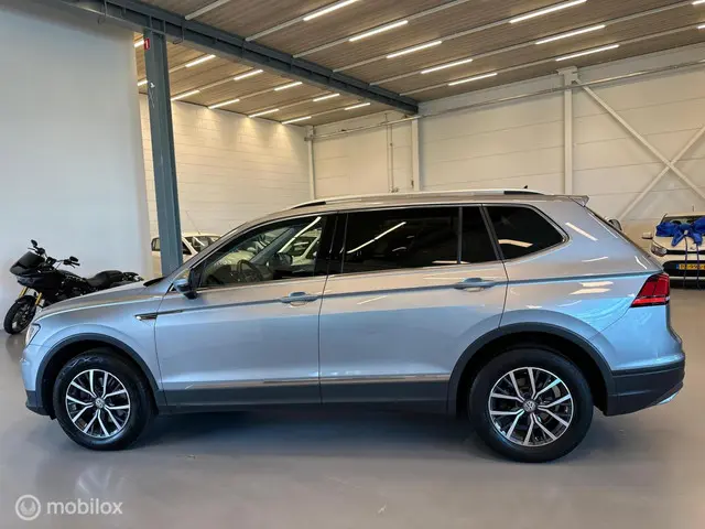 Volkswagen Tiguan 1.5 TSI ACT Comfortline 2019 Benzine 28