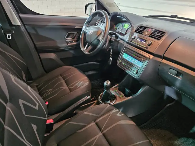 Škoda Roomster 1.2 TSI Elegance / Trekhaak 2013 Benzine 15