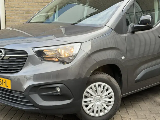 Opel Combo 1.5 BlueHDi 102 PK Euro 6 L1 2023 Diesel 10