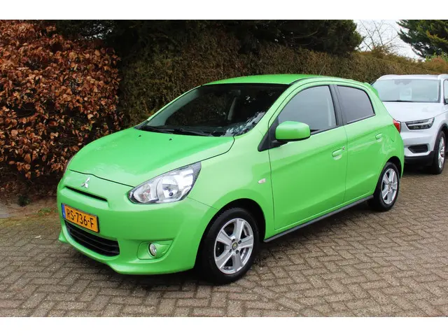 Mitsubishi Space Star 1.2 Instyle 2015 Benzine 5