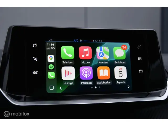 Peugeot 208 1.2 | Carplay | Cruise| Climate 2021 Benzine 18