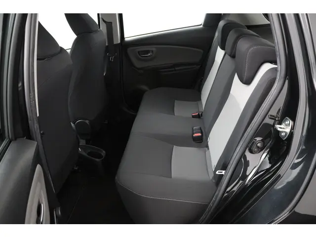 Toyota Yaris 1.5 VVT-i Active 2020 Benzine 18
