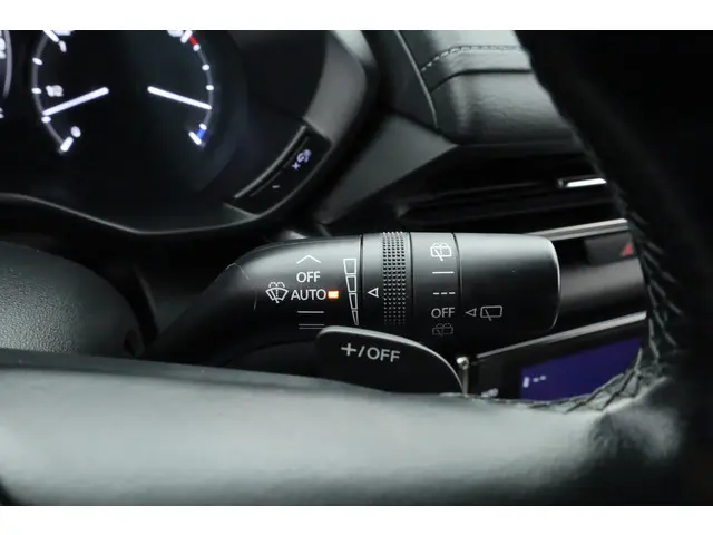 Mazda MX-30 e-SkyActiv 145 36 kWh 2021 Elektrisch 11