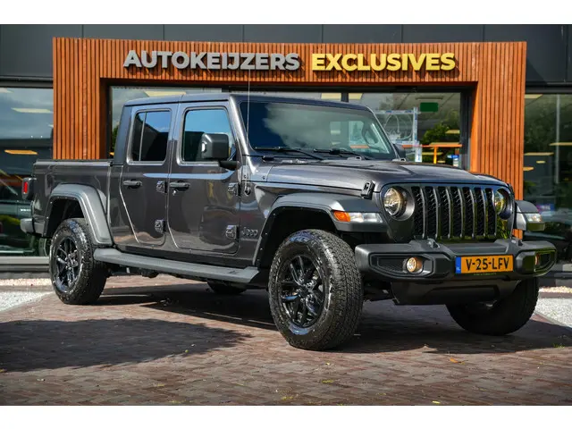 Jeep Gladiator sport 3.6 V6 2024 Benzine