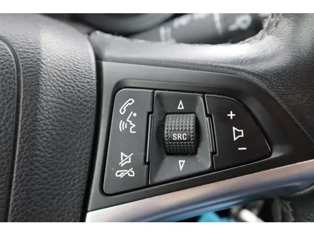 Opel Zafira Tourer 1.4 Cosmo 2012 Benzine 28