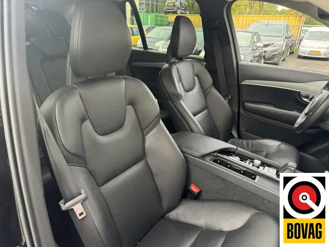 Volvo XC90 B5 AWD Momentum pro 7 prs 2021 Diesel 8