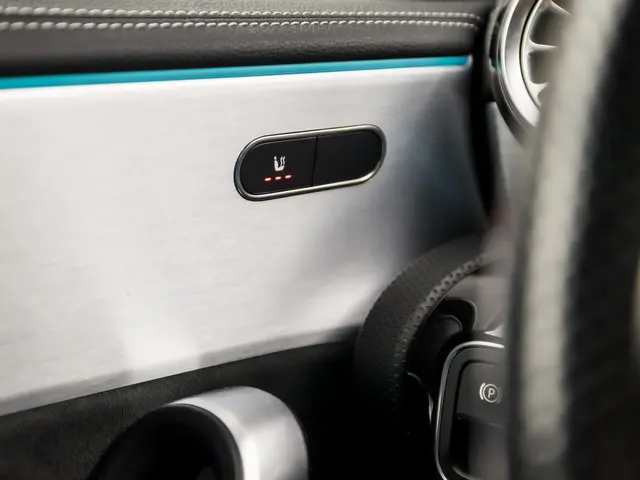 Mercedes-Benz CLA 250 e AMG Sport 2021 Hybride Benzine 30