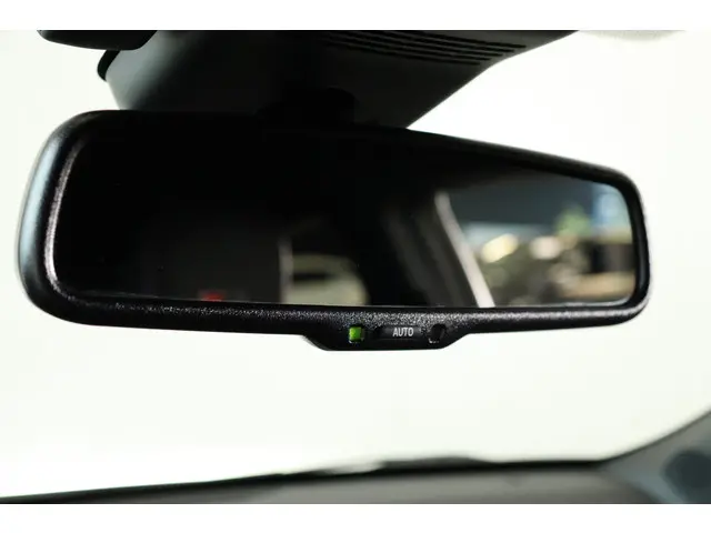 Toyota Yaris 1.6 GR Premium, 1ste eigenaar 2022 Benzine 39