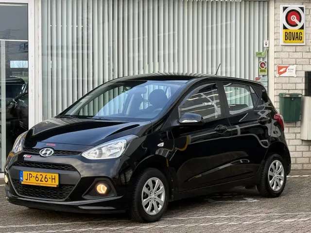 Hyundai i10 1.0i i-Motion Comfort 2016 Benzine 2