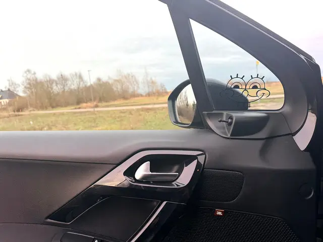 Peugeot 208 1.0 VTi Access 5-deurs 2014 Benzine 33