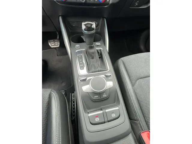 Audi Q2 35 TFSI S edition | full options 2021 Benzine 20