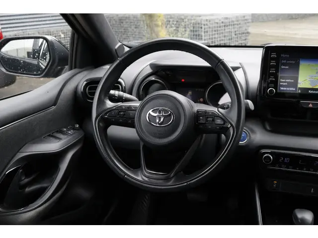 Toyota Yaris 1.5 Hybrid Executive 2021 Hybride Benzine 22