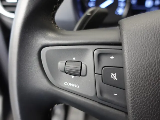 Opel Vivaro 2.0 BlueHDi 145PK L3 Automaat 2024 Diesel 14
