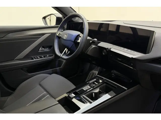 Opel Astra 1.6 Hybrid Level 4 2024 Hybride Benzine 15