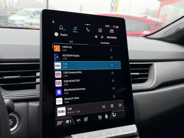 Renault Captur 1.3 mild hybrid 160 techno 2025 Benzine 29