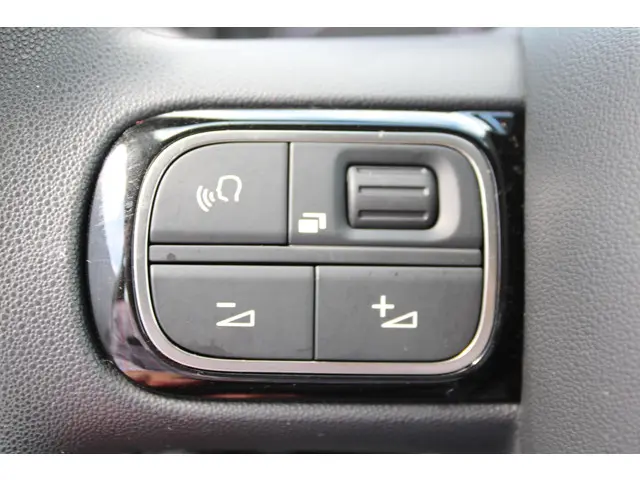 Citroën C3 1.2 PureTech S&S Feel 2018 Benzine 19