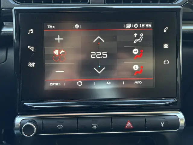 Citroën C3 1.2 PureTech S&S Shine 2018 Benzine 19