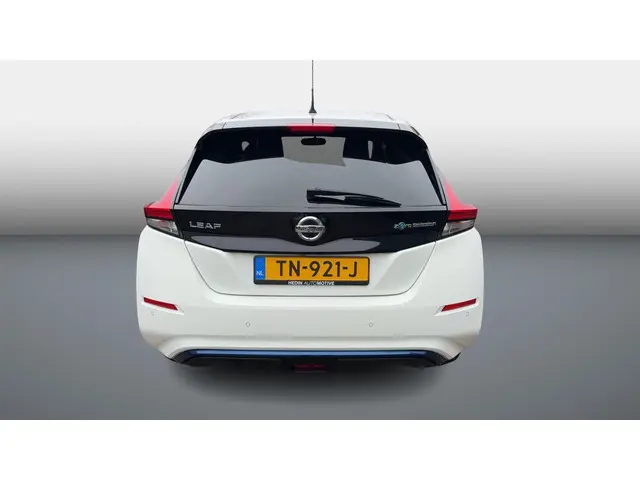 Nissan Leaf N-Connecta 40 kWh 2018 Elektrisch 3