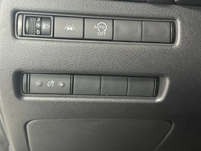 Nissan QASHQAI 1.3 MHEV Xtronic Acenta 2022 Benzine 33