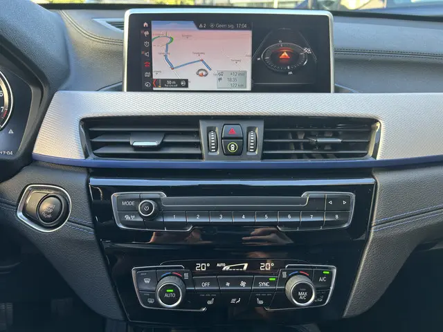 BMW X1 sDrive18i High Executive Edition 2020 Benzine 10