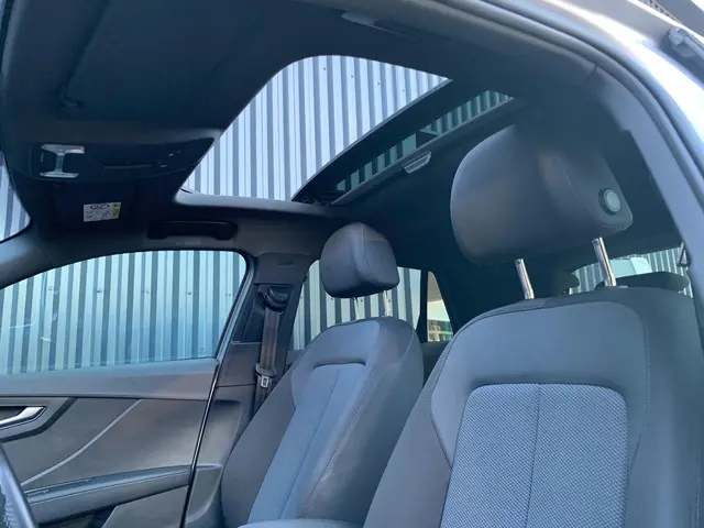 Audi Q2 1.4 TFSI CoD, PANO, NAP, S-LINE 2017 Benzine 12