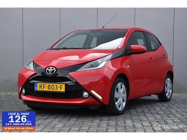 Toyota Aygo 1.0 VVT-i x-play | Camera | Airco| 2017 Benzine