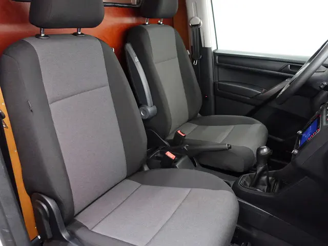 Volkswagen Caddy 2.0 TDI Euro 6 Comfortline- 2017 Diesel 18