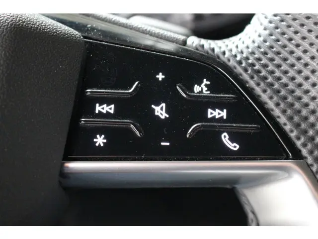 Audi Q4 e-tron 40 S edition 77 kWh 2022 Elektrisch 16