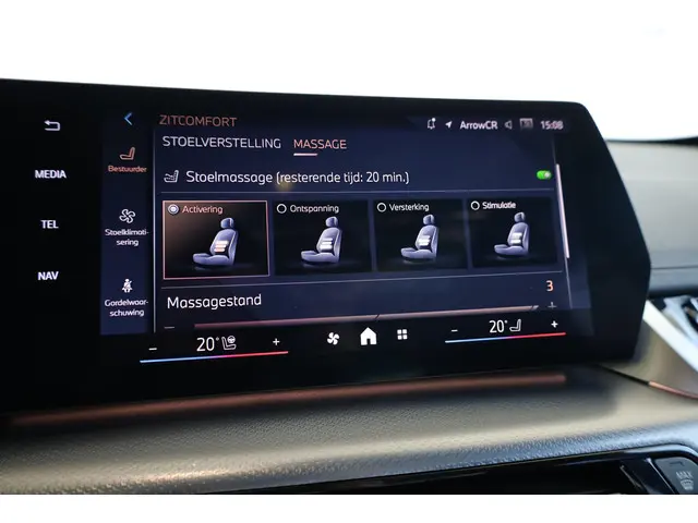 BMW X1 xDrive23i 2024 Benzine 15