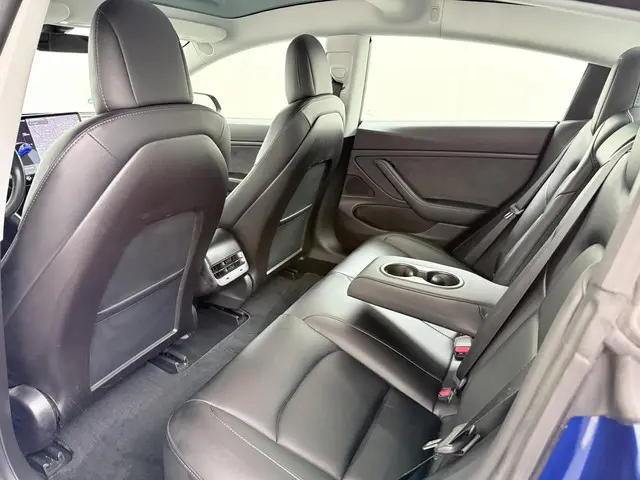 Tesla Model 3 Long Range AWD 75 kWh 2019 Elektrisch 21