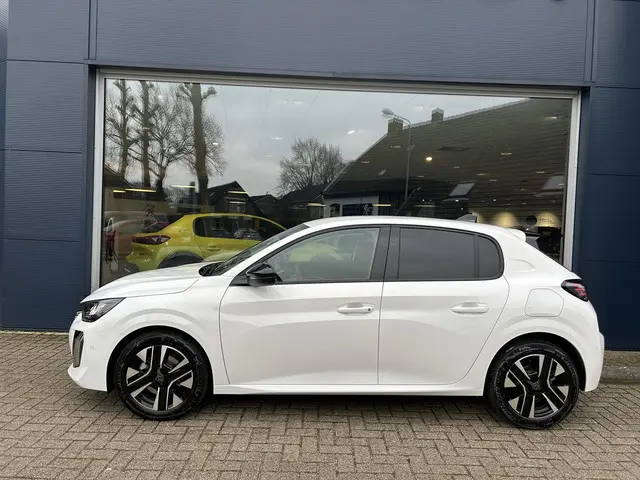 Peugeot 208 1.2 Turbo 100 PK Allure 2025 Benzine 29