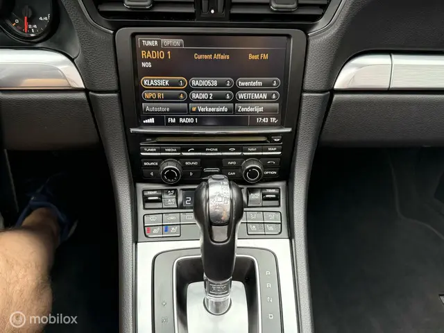 Porsche 911 Cabrio 3.4 Carrera 2014 Benzine 22