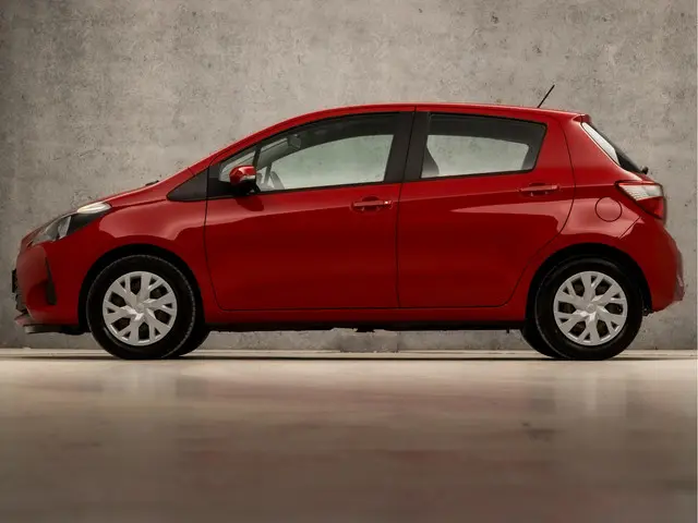 Toyota Yaris 2